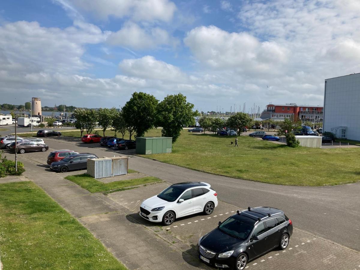 2Zi-Ferienwohnung Am Suedstrand Mit Eigenem Parkplatz Perfekt Fuer Familie Burgtiefe auf Fehmarn 외부 사진